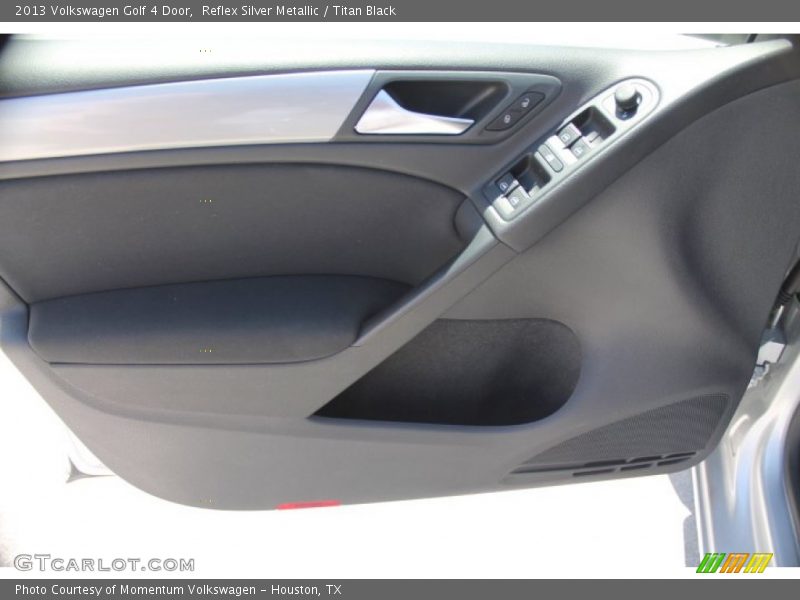 Reflex Silver Metallic / Titan Black 2013 Volkswagen Golf 4 Door