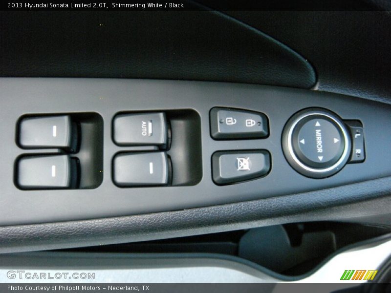 Shimmering White / Black 2013 Hyundai Sonata Limited 2.0T