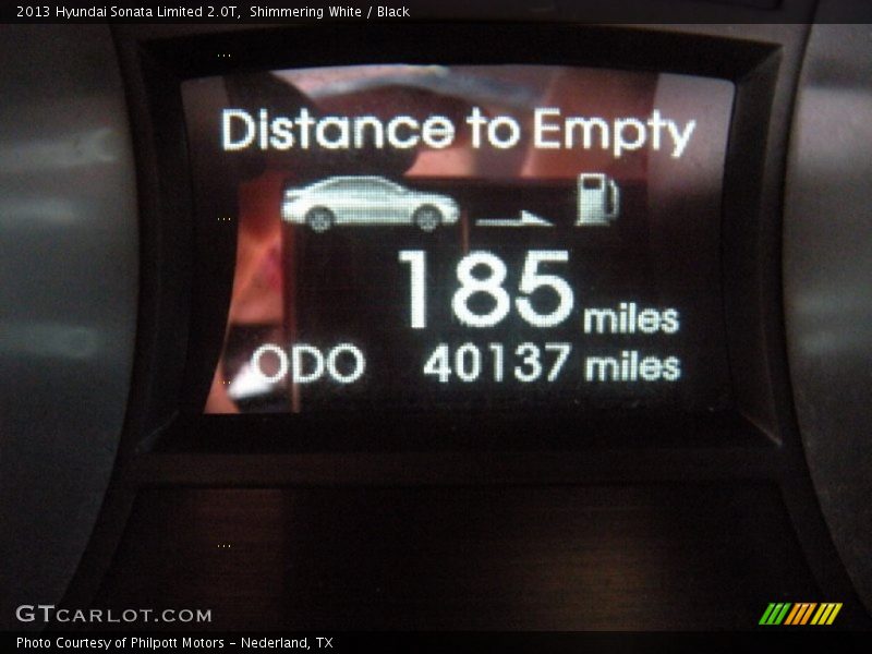 Shimmering White / Black 2013 Hyundai Sonata Limited 2.0T