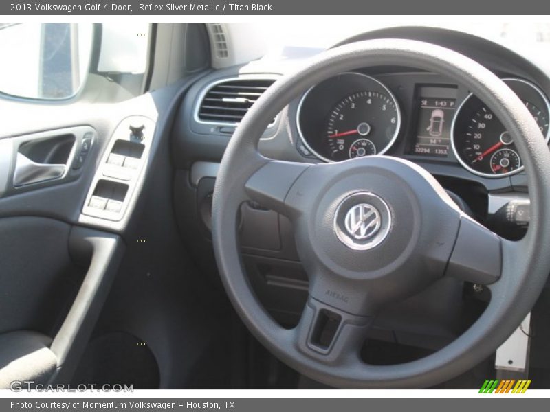 Reflex Silver Metallic / Titan Black 2013 Volkswagen Golf 4 Door