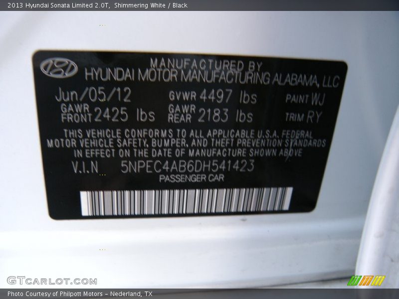 Shimmering White / Black 2013 Hyundai Sonata Limited 2.0T