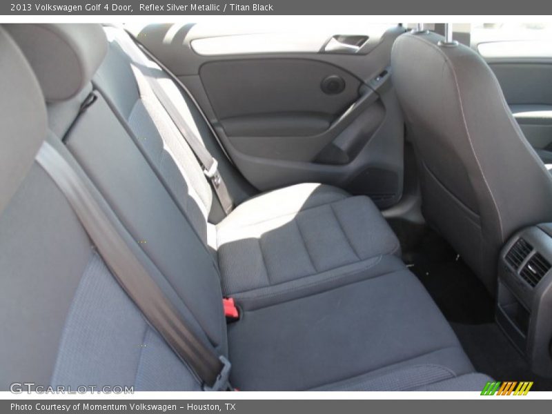 Reflex Silver Metallic / Titan Black 2013 Volkswagen Golf 4 Door