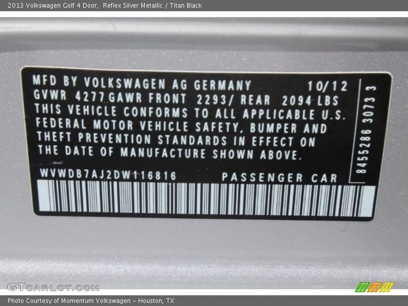 Reflex Silver Metallic / Titan Black 2013 Volkswagen Golf 4 Door