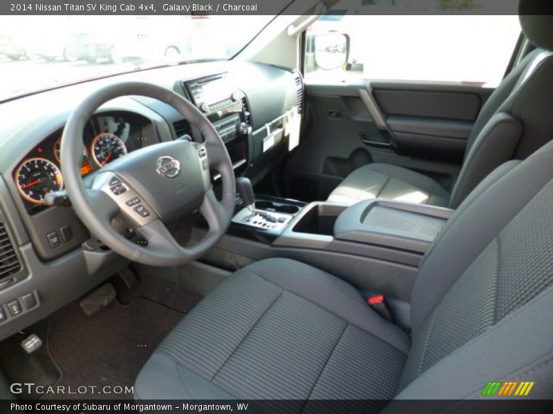  2014 Titan SV King Cab 4x4 Charcoal Interior