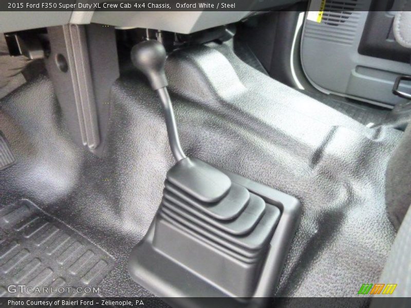 Oxford White / Steel 2015 Ford F350 Super Duty XL Crew Cab 4x4 Chassis