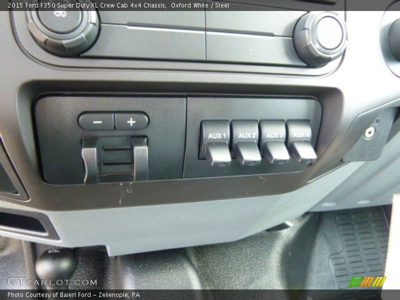 Oxford White / Steel 2015 Ford F350 Super Duty XL Crew Cab 4x4 Chassis