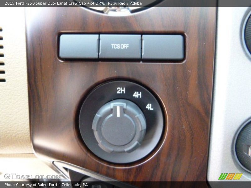 Controls of 2015 F350 Super Duty Lariat Crew Cab 4x4 DRW