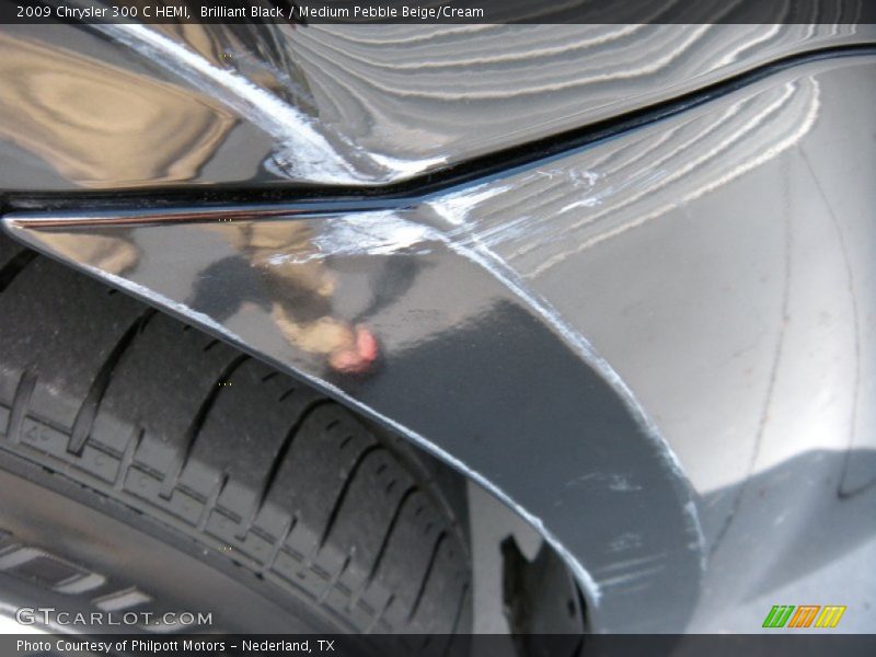 Brilliant Black / Medium Pebble Beige/Cream 2009 Chrysler 300 C HEMI