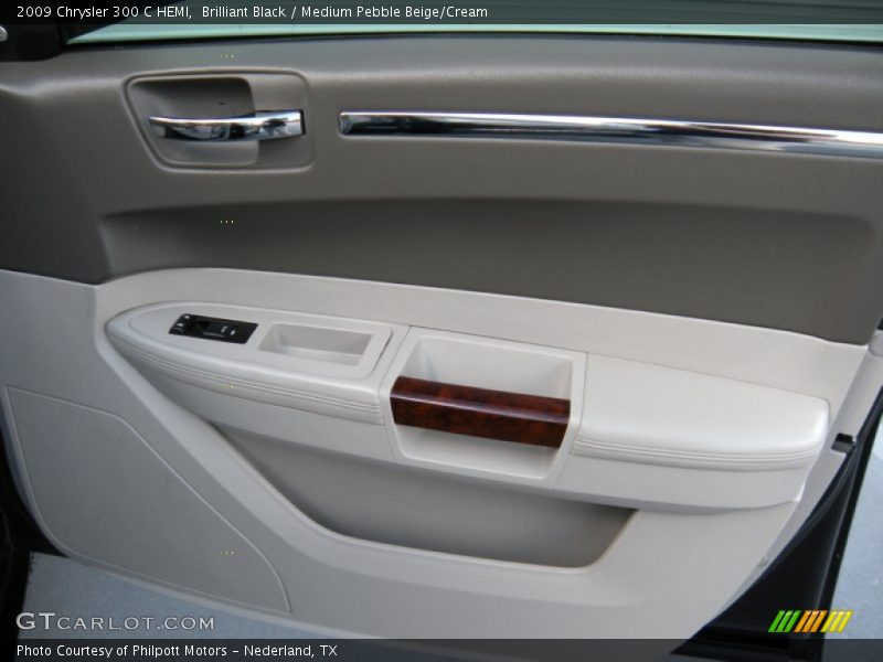Brilliant Black / Medium Pebble Beige/Cream 2009 Chrysler 300 C HEMI