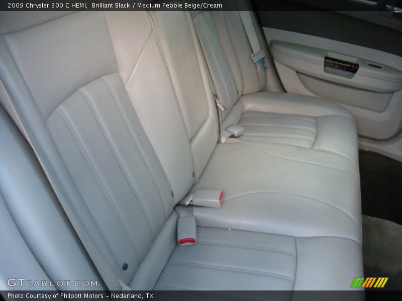 Brilliant Black / Medium Pebble Beige/Cream 2009 Chrysler 300 C HEMI