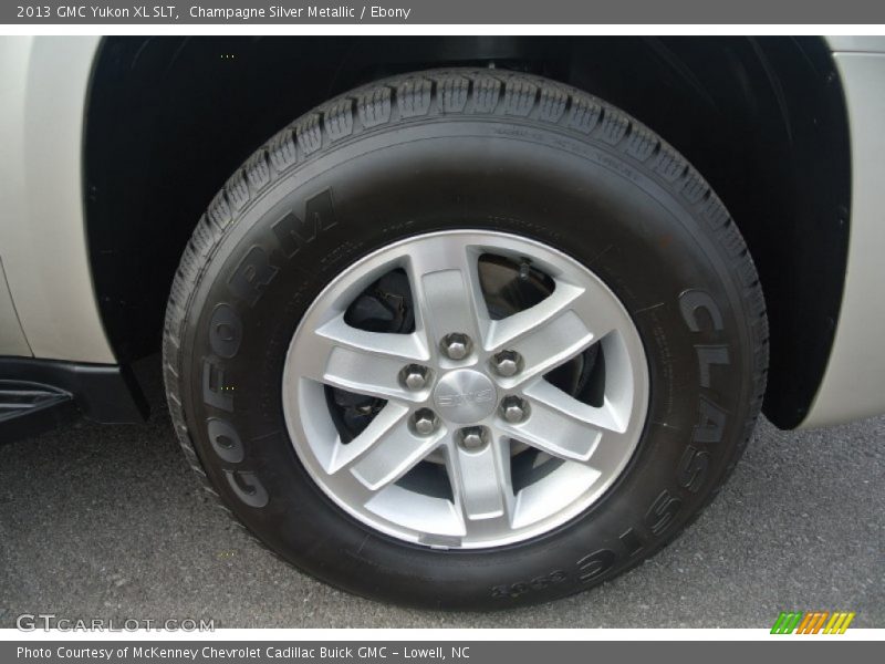 Champagne Silver Metallic / Ebony 2013 GMC Yukon XL SLT