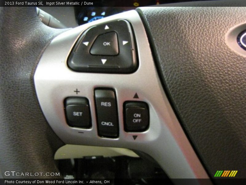 Ingot Silver Metallic / Dune 2013 Ford Taurus SE