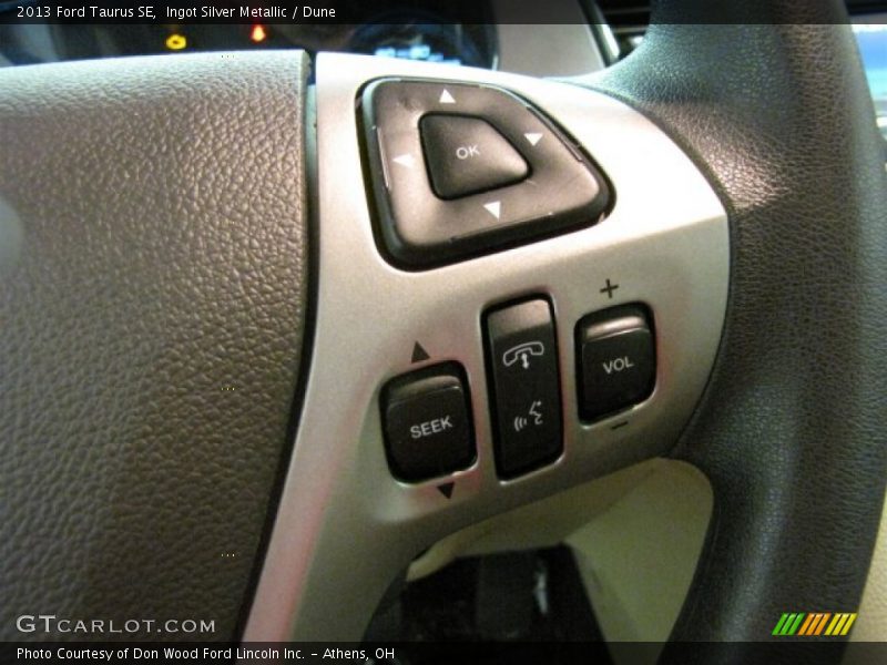 Ingot Silver Metallic / Dune 2013 Ford Taurus SE