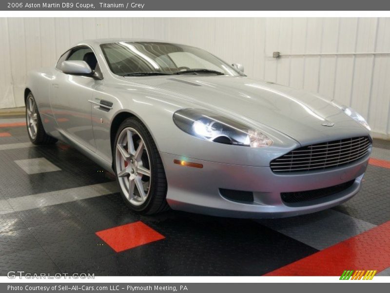 Front 3/4 View of 2006 DB9 Coupe