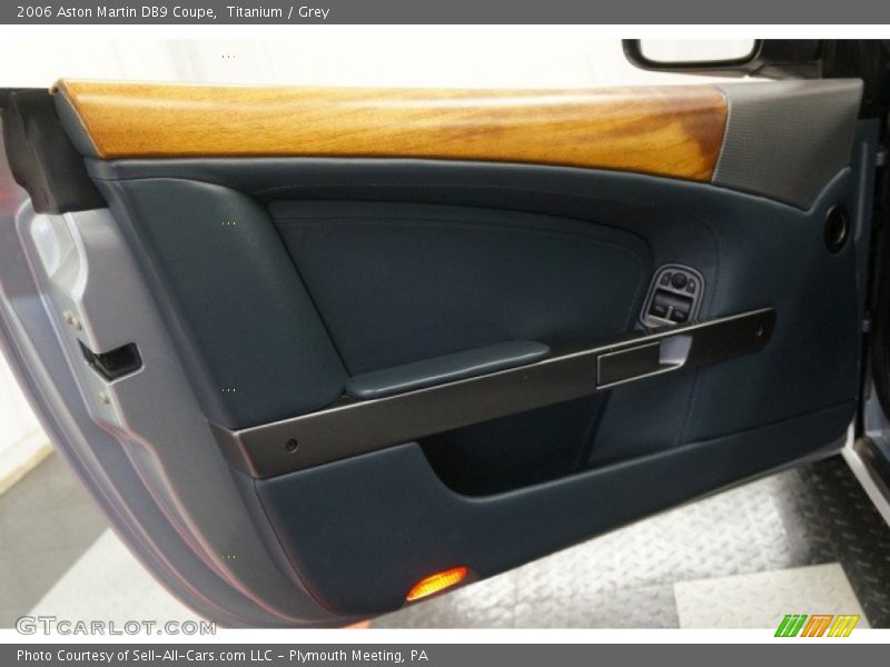 Door Panel of 2006 DB9 Coupe