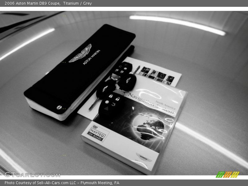 Keys of 2006 DB9 Coupe