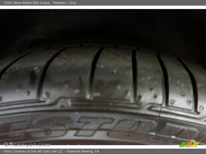 Titanium / Grey 2006 Aston Martin DB9 Coupe