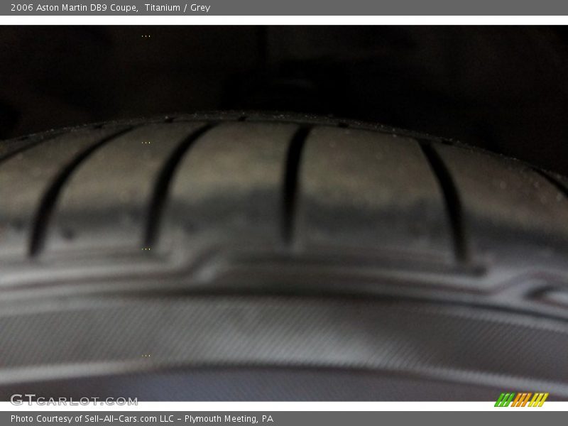 Titanium / Grey 2006 Aston Martin DB9 Coupe