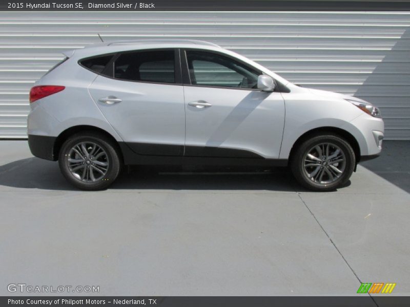 Diamond Silver / Black 2015 Hyundai Tucson SE