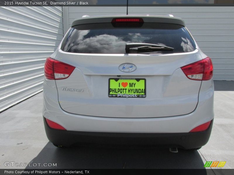 Diamond Silver / Black 2015 Hyundai Tucson SE