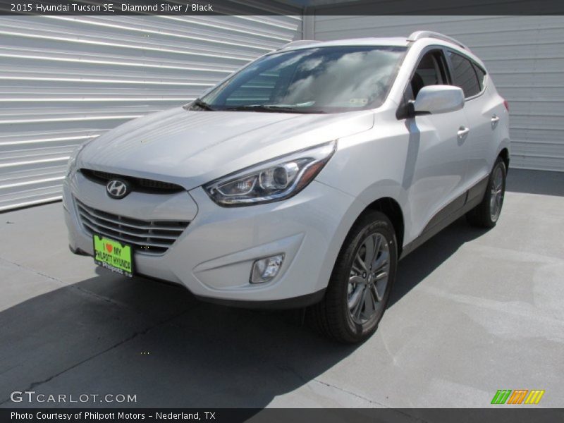 Diamond Silver / Black 2015 Hyundai Tucson SE