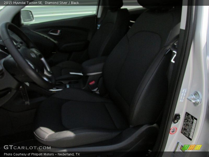 Diamond Silver / Black 2015 Hyundai Tucson SE