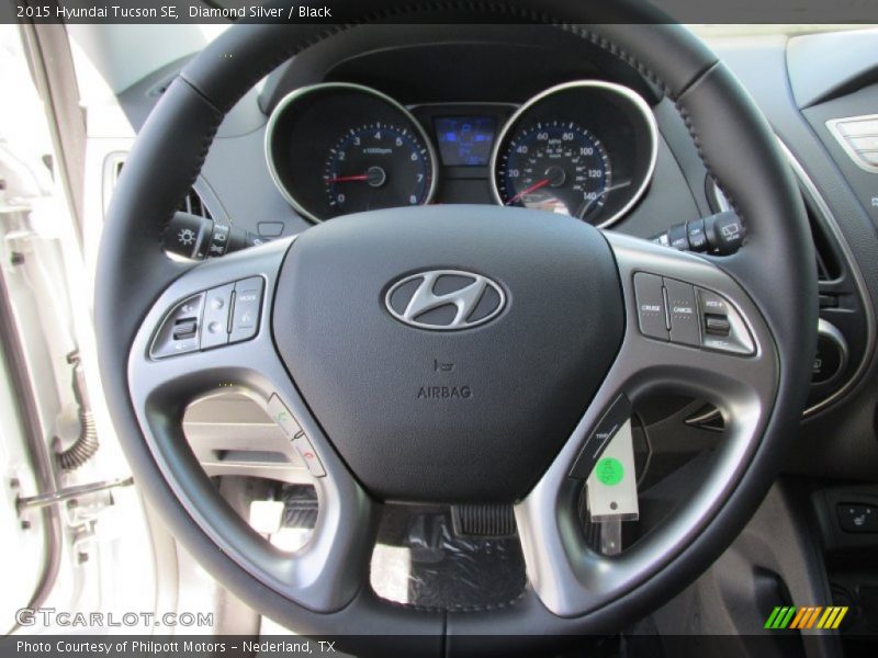 Diamond Silver / Black 2015 Hyundai Tucson SE