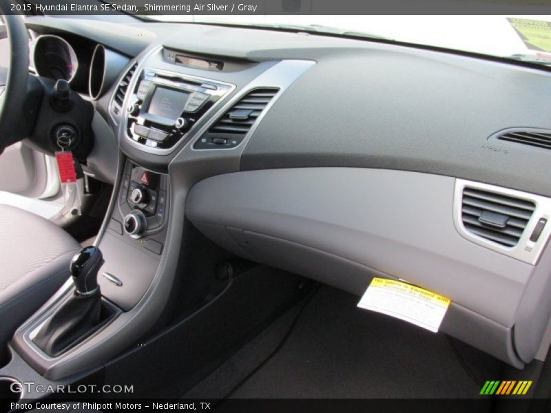Shimmering Air Silver / Gray 2015 Hyundai Elantra SE Sedan