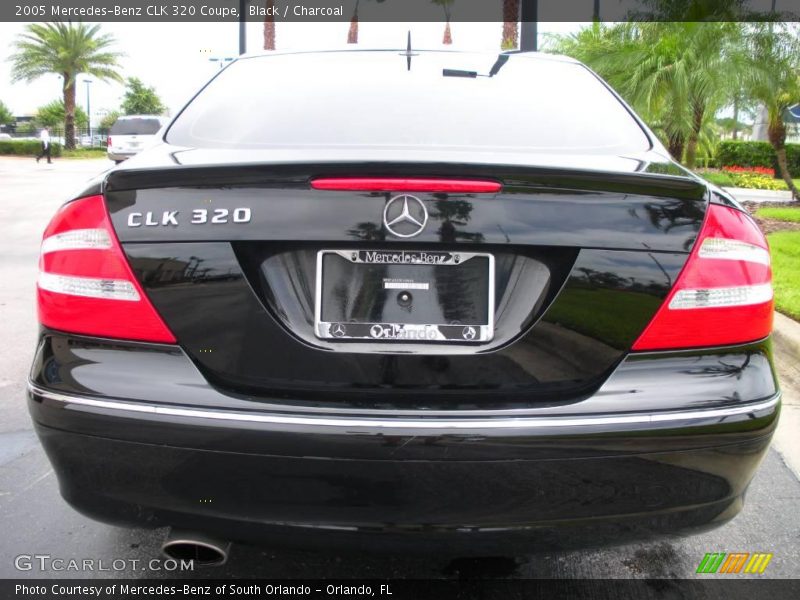 Black / Charcoal 2005 Mercedes-Benz CLK 320 Coupe