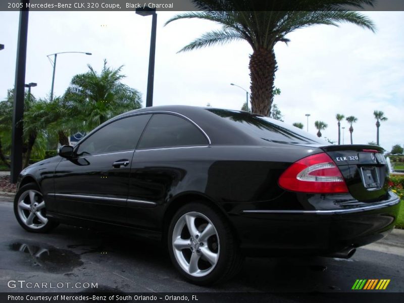 Black / Charcoal 2005 Mercedes-Benz CLK 320 Coupe