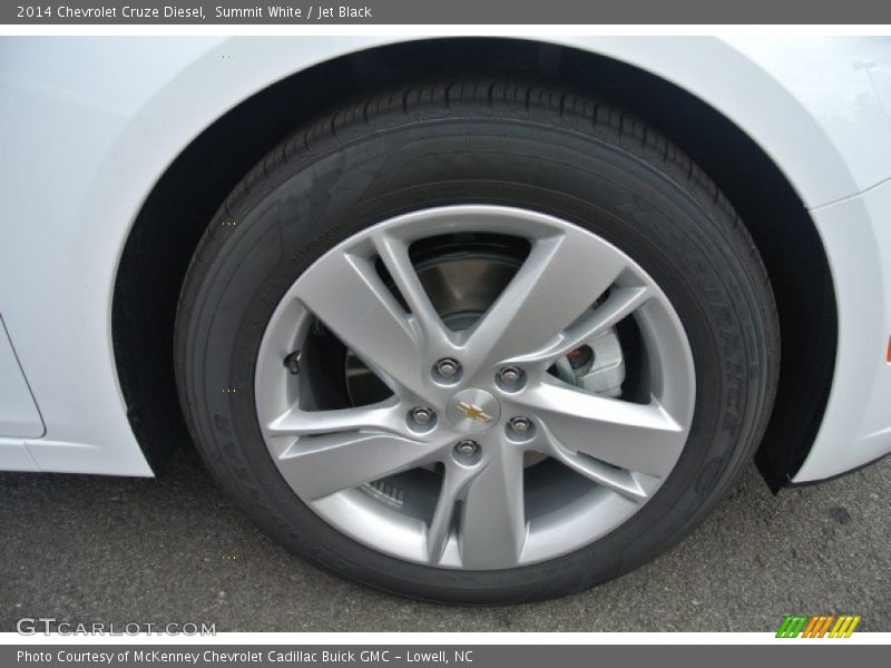Summit White / Jet Black 2014 Chevrolet Cruze Diesel