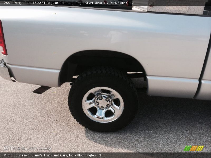 Bright Silver Metallic / Dark Slate Gray 2004 Dodge Ram 1500 ST Regular Cab 4x4