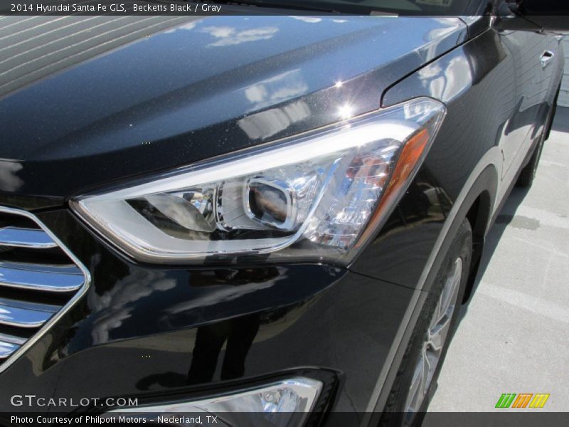 Becketts Black / Gray 2014 Hyundai Santa Fe GLS