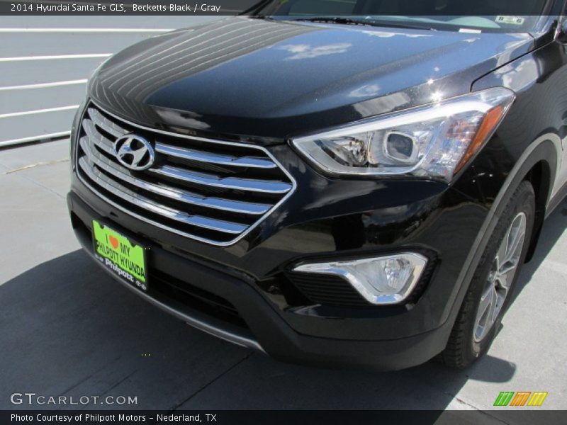 Becketts Black / Gray 2014 Hyundai Santa Fe GLS