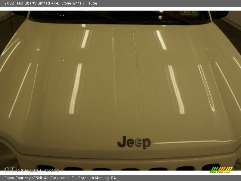 Stone White / Taupe 2002 Jeep Liberty Limited 4x4