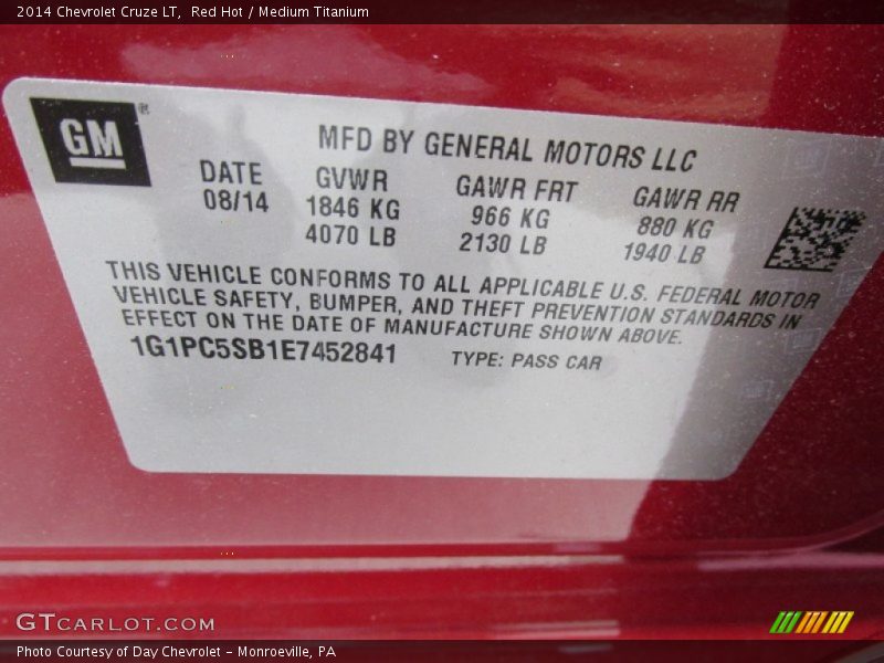 Red Hot / Medium Titanium 2014 Chevrolet Cruze LT