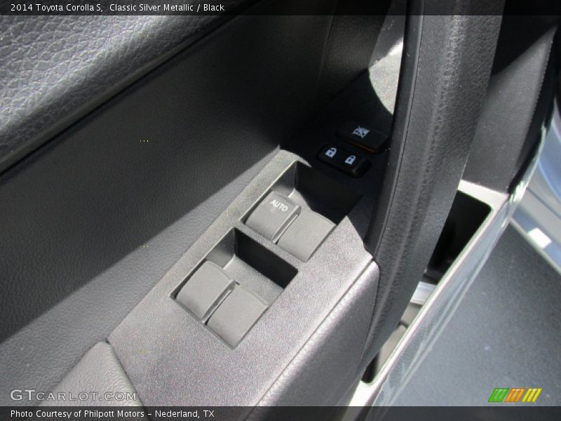 Classic Silver Metallic / Black 2014 Toyota Corolla S