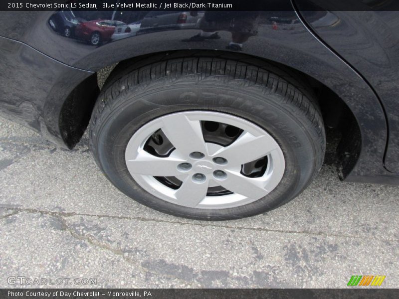 Blue Velvet Metallic / Jet Black/Dark Titanium 2015 Chevrolet Sonic LS Sedan