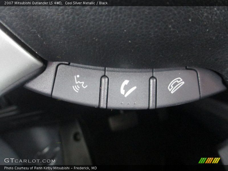 Cool Silver Metallic / Black 2007 Mitsubishi Outlander LS 4WD