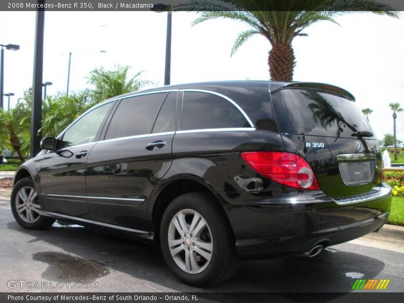 Black / Macadamia 2008 Mercedes-Benz R 350