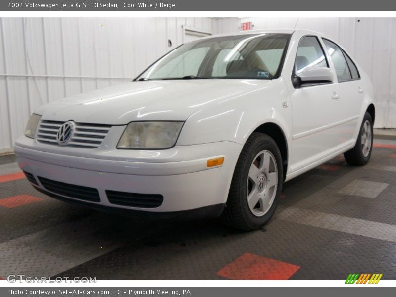 Cool White / Beige 2002 Volkswagen Jetta GLS TDI Sedan
