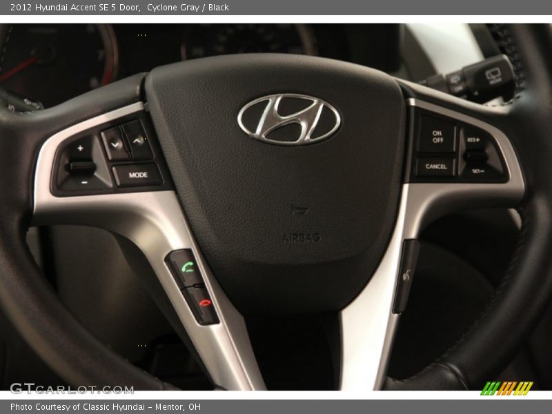 Cyclone Gray / Black 2012 Hyundai Accent SE 5 Door