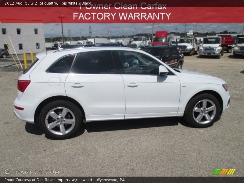 Ibis White / Black 2012 Audi Q5 3.2 FSI quattro