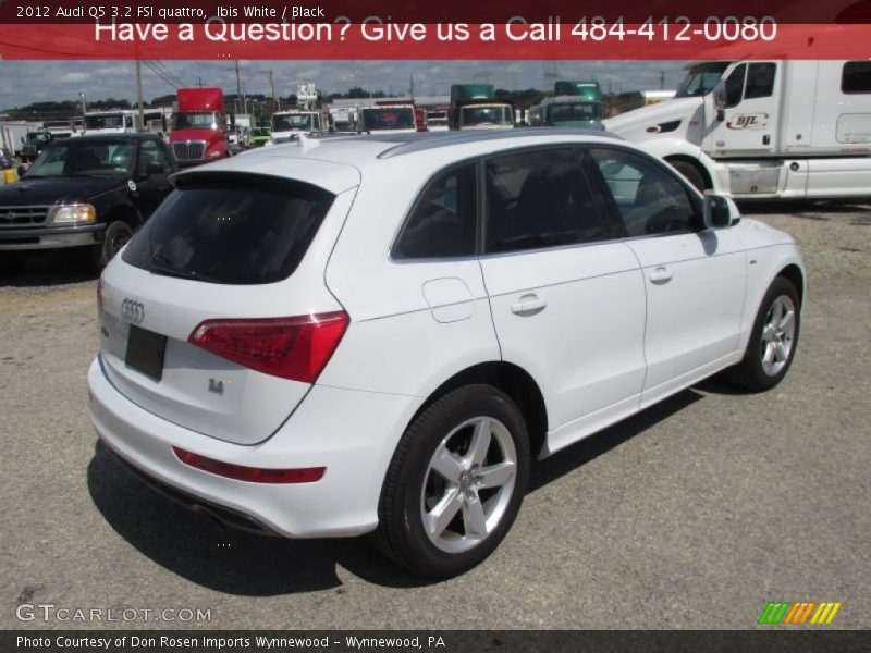 Ibis White / Black 2012 Audi Q5 3.2 FSI quattro