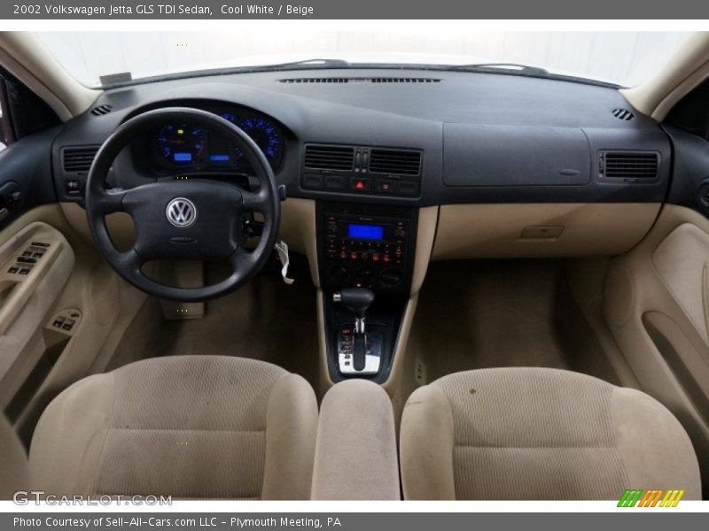 Cool White / Beige 2002 Volkswagen Jetta GLS TDI Sedan