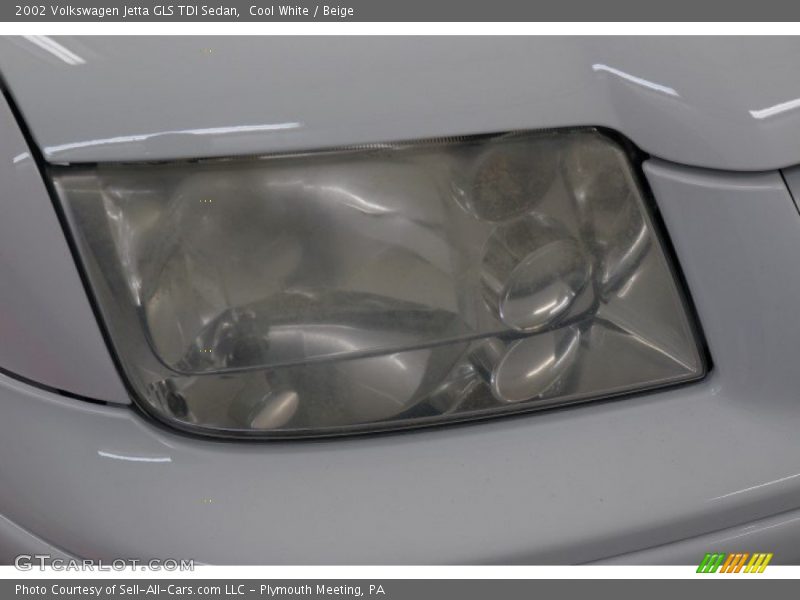 Cool White / Beige 2002 Volkswagen Jetta GLS TDI Sedan