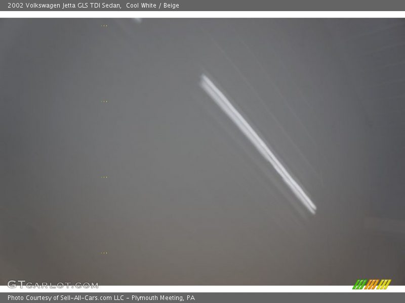 Cool White / Beige 2002 Volkswagen Jetta GLS TDI Sedan