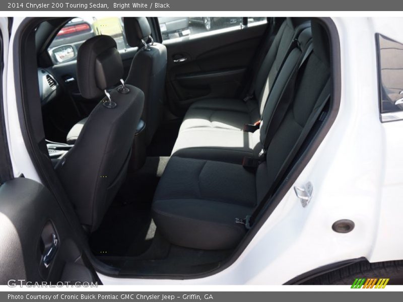 Bright White / Black 2014 Chrysler 200 Touring Sedan