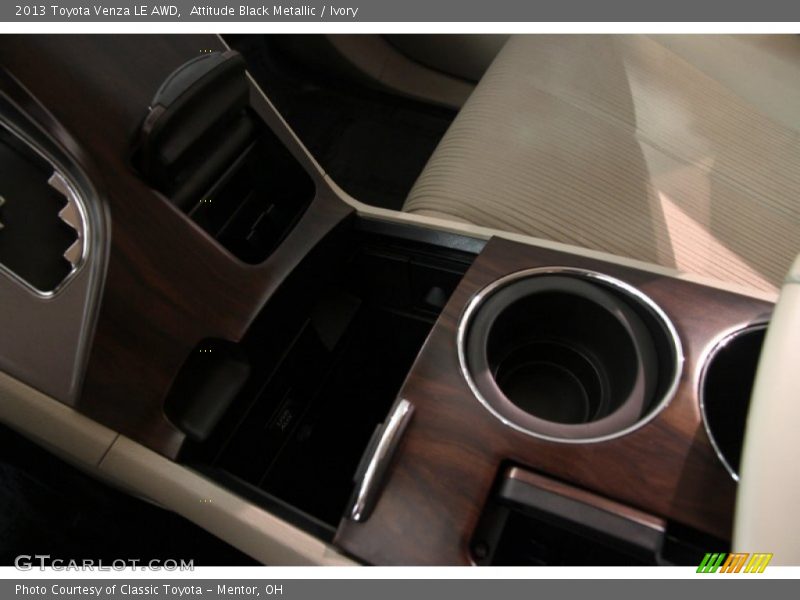 Attitude Black Metallic / Ivory 2013 Toyota Venza LE AWD
