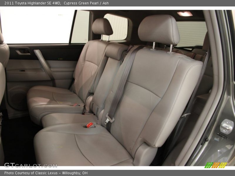 Cypress Green Pearl / Ash 2011 Toyota Highlander SE 4WD